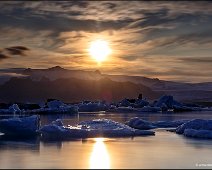 Moving Ice Jökulsárlón - Glacier Lagoon Iceland Moving Ice Jökulsárlón - Glacier Lagoon Iceland at sunset