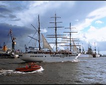 Die Sea Cloud bei der Ausfahrt