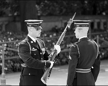 Weapon-Inspection-Arlington-Changing-Of-The-GuardFG2A6081